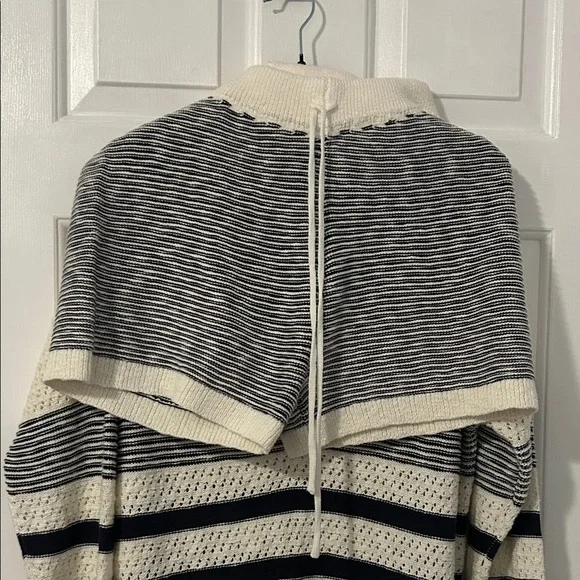 Heartloom Cream and Black Striped Sweater - Picture 4 of 7